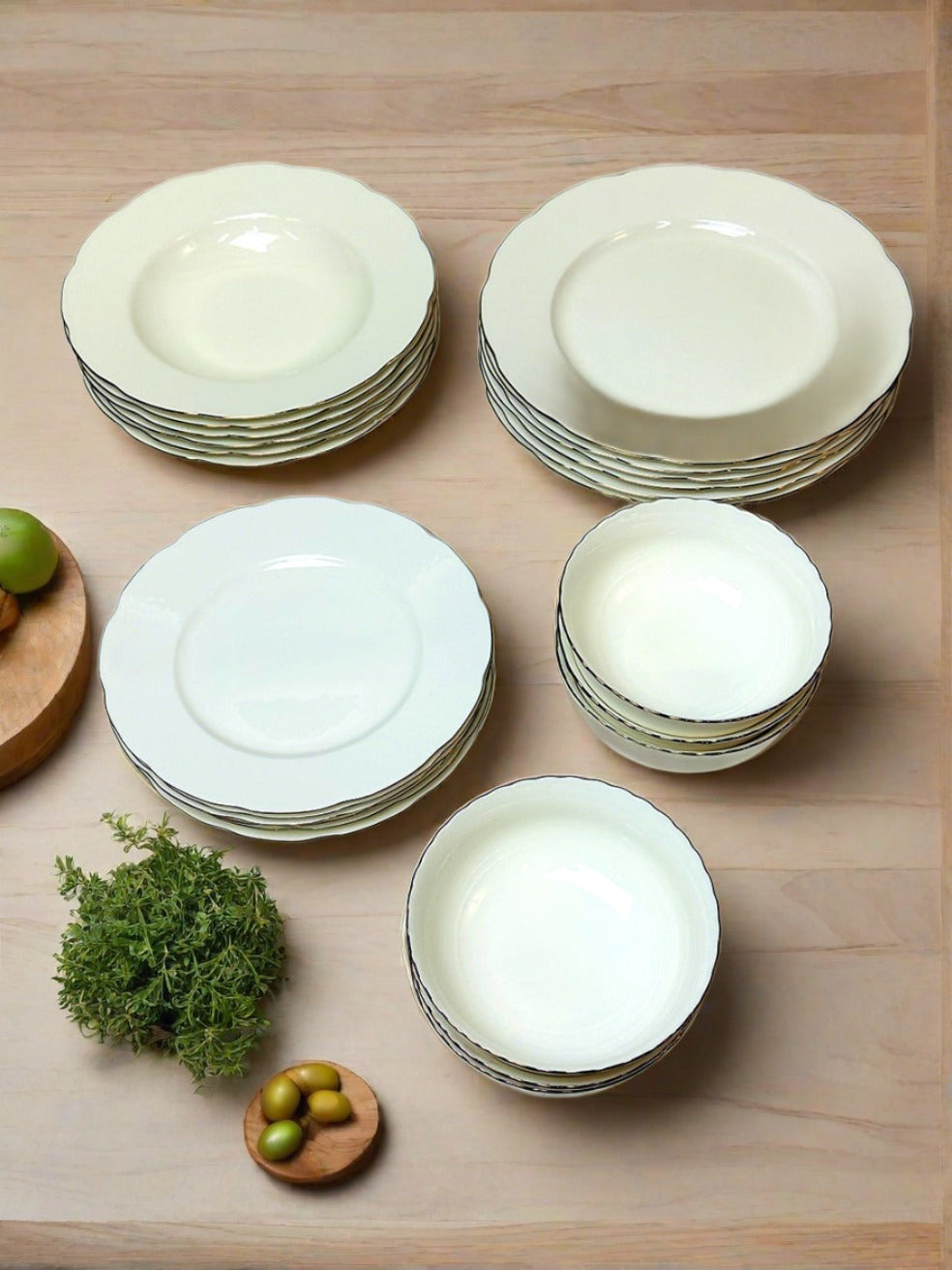 Bonamore Olympos Dinnerware Set 24 Pcs Silver