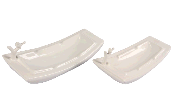 Elegant White Boat-Shaped Ashtray